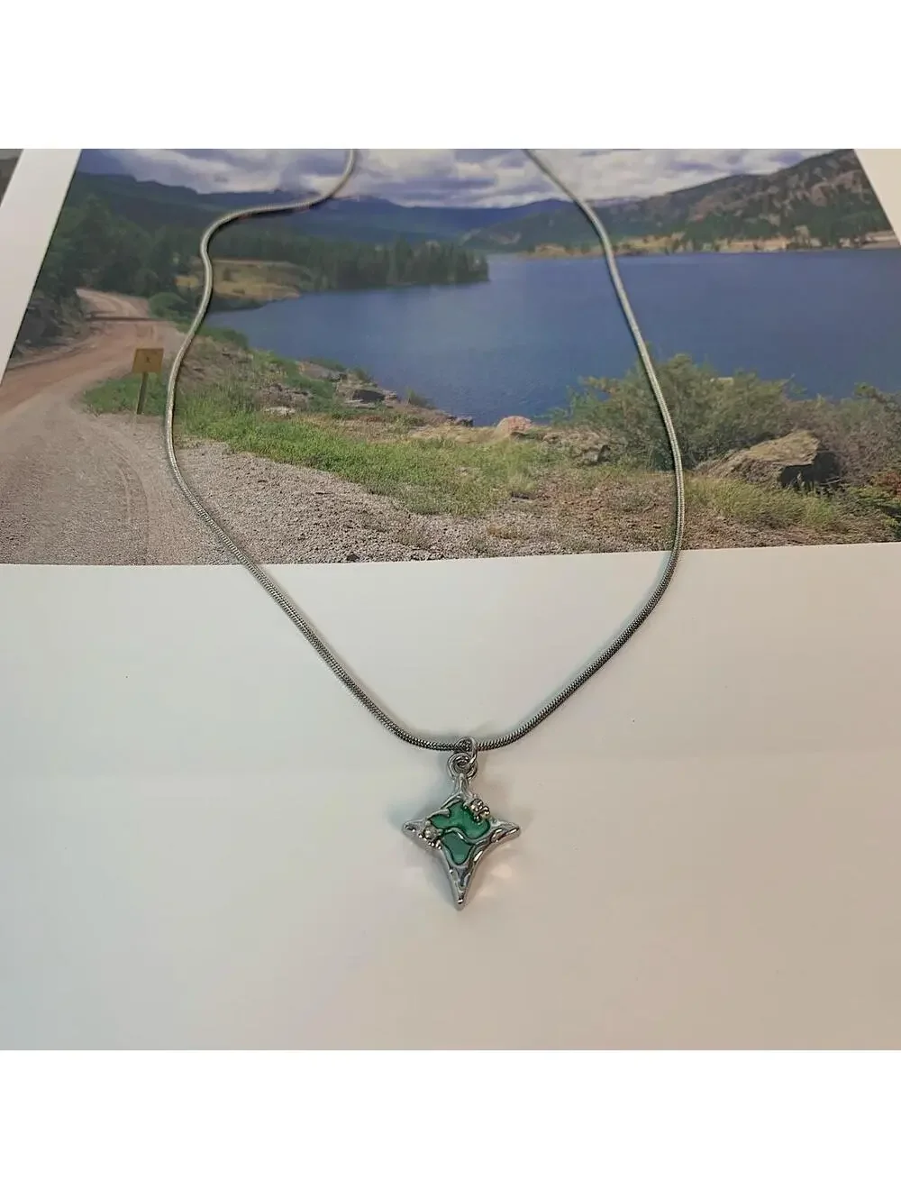Y2k Cyber Melted Green Opal Star Silver Rope Chain Necklace. y2k 2000s style